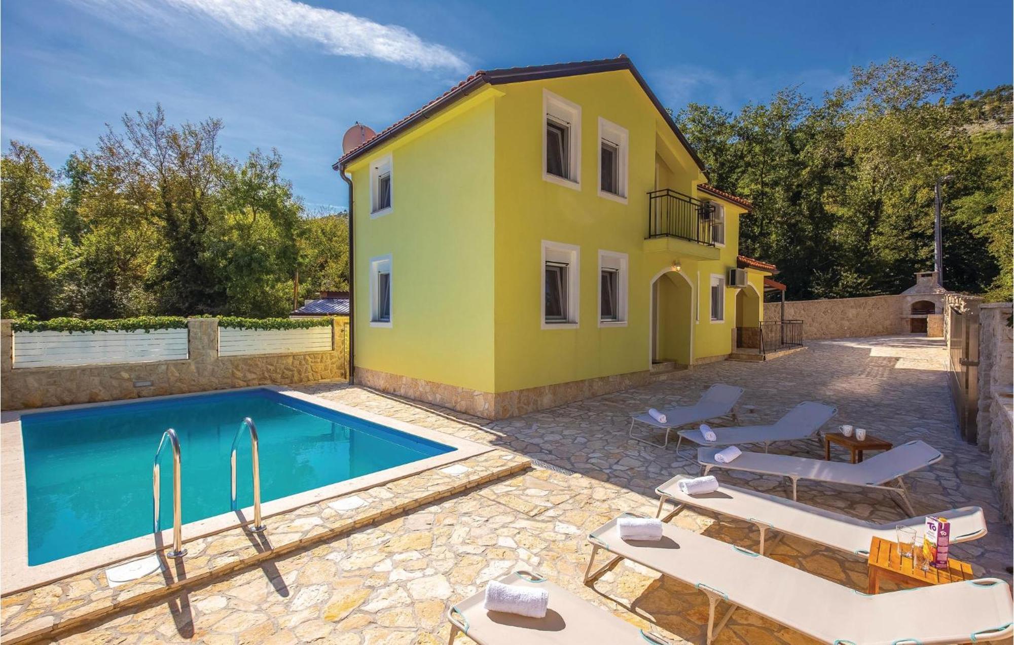 3 Bedroom Stunning In Bribir Ferienhaus *